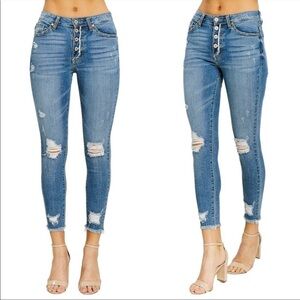 KanCan Addison-Pia Distressed Skinny Jeans